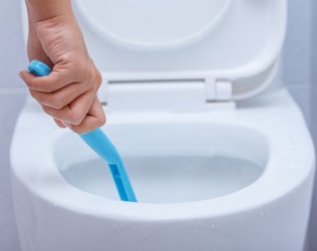 Mẹo vặt giúp nhà tắm sạch bóng như khách sạn